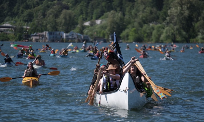 Canoe Family at the Rally for Salmon Free the Snake River, June 25, 2022, photo credit Alex Milan Tracy