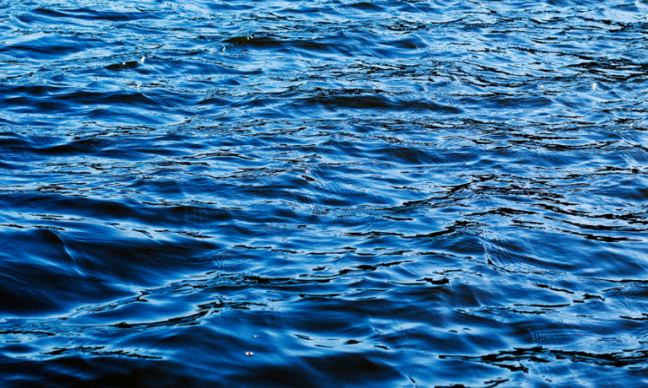 image of water rippling 