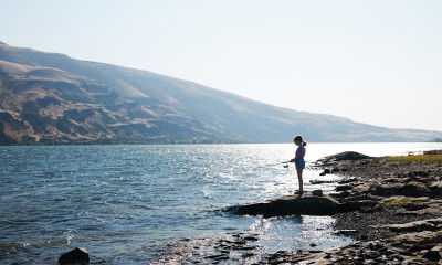 Child fishing along the Columbia River, photo by Steven Patenaude.jpg 